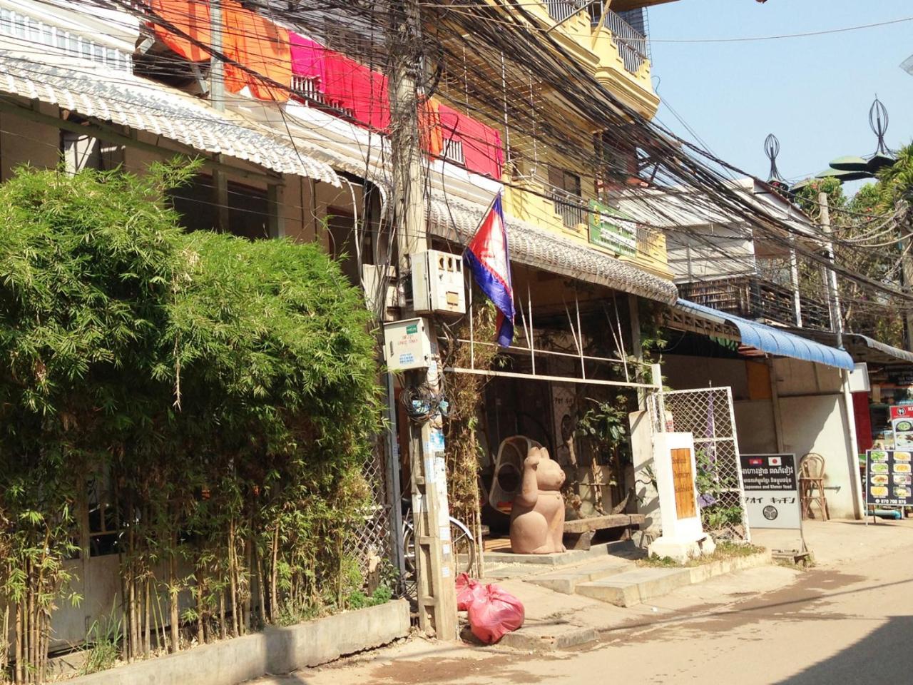 A Pousada Boutique Dormitory Kochi-Ke Siem Reap Exterior foto